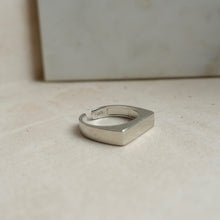 Load image into Gallery viewer, Sterling Silver Square Ring