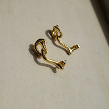 Load image into Gallery viewer, Melted Gold Earrings