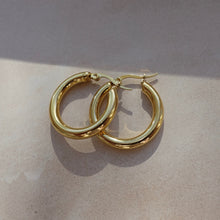 Load image into Gallery viewer, Medium Gold Hoop Earrings