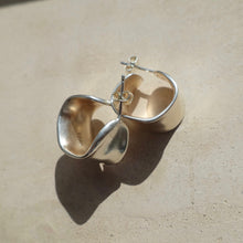 Load image into Gallery viewer, Chunky Sterling Silver Hoops