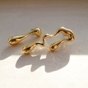 Melted gold earrings