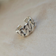 Load image into Gallery viewer, Sterling silver chunky ring
