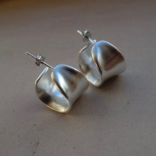 Load image into Gallery viewer, Chunky Sterling Silver Hoops
