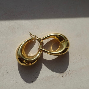 Big waterdrop gold earrings