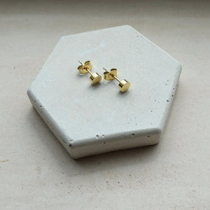 Minimalist gold stud earrings
