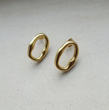 Load image into Gallery viewer, Geometric and irregular shape gold studs
