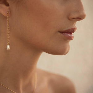 elegant pearl earrings