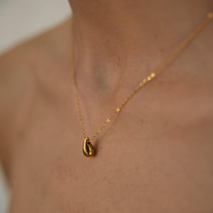 Waterdrop Gold Necklace - briellajewellery