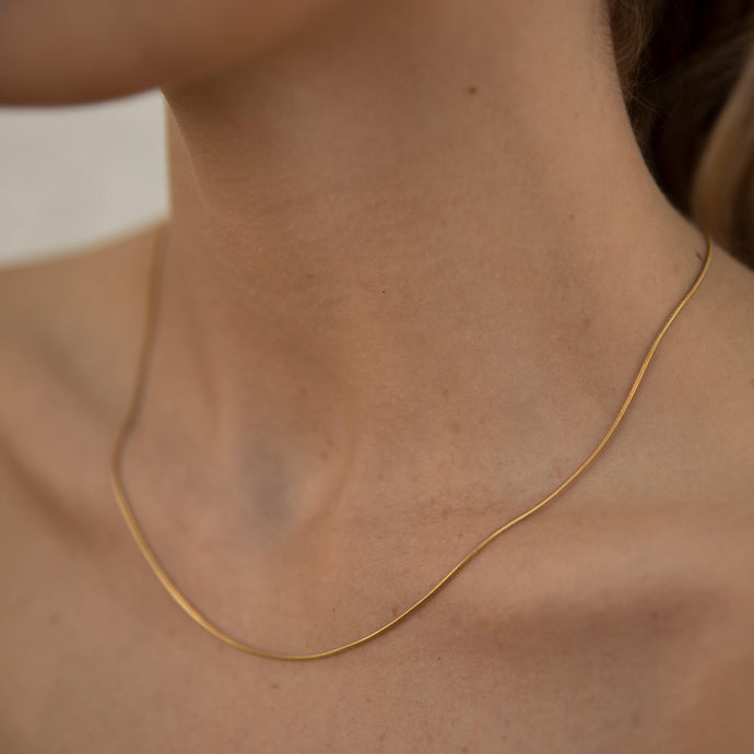 Simple gold plated necklace