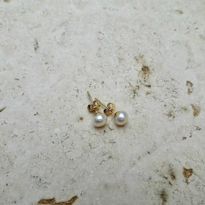 Natural Freshwater Pearl Stud Earrings - briellajewellery